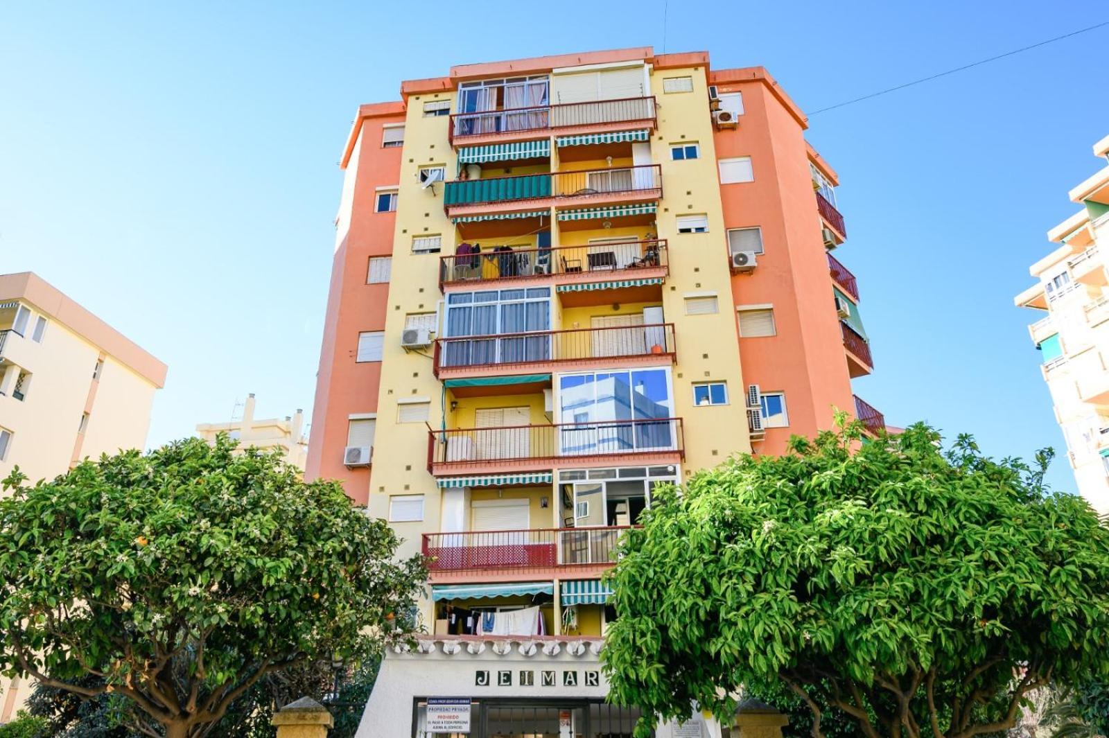 Burgos 2 Terrace, Pool, Parking By 10Tosea Apartment ฟูเอนฮิโรลา ภายนอก รูปภาพ